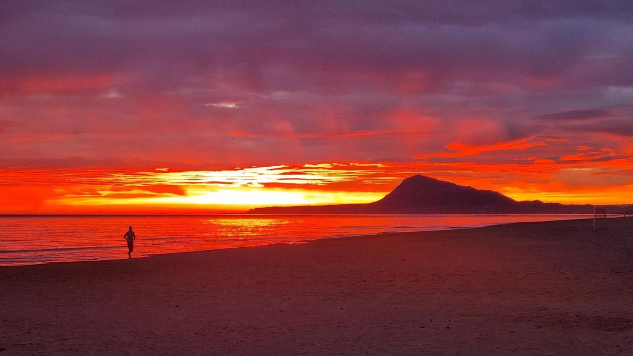 Hello Piles Beach Javier Εξωτερικό φωτογραφία