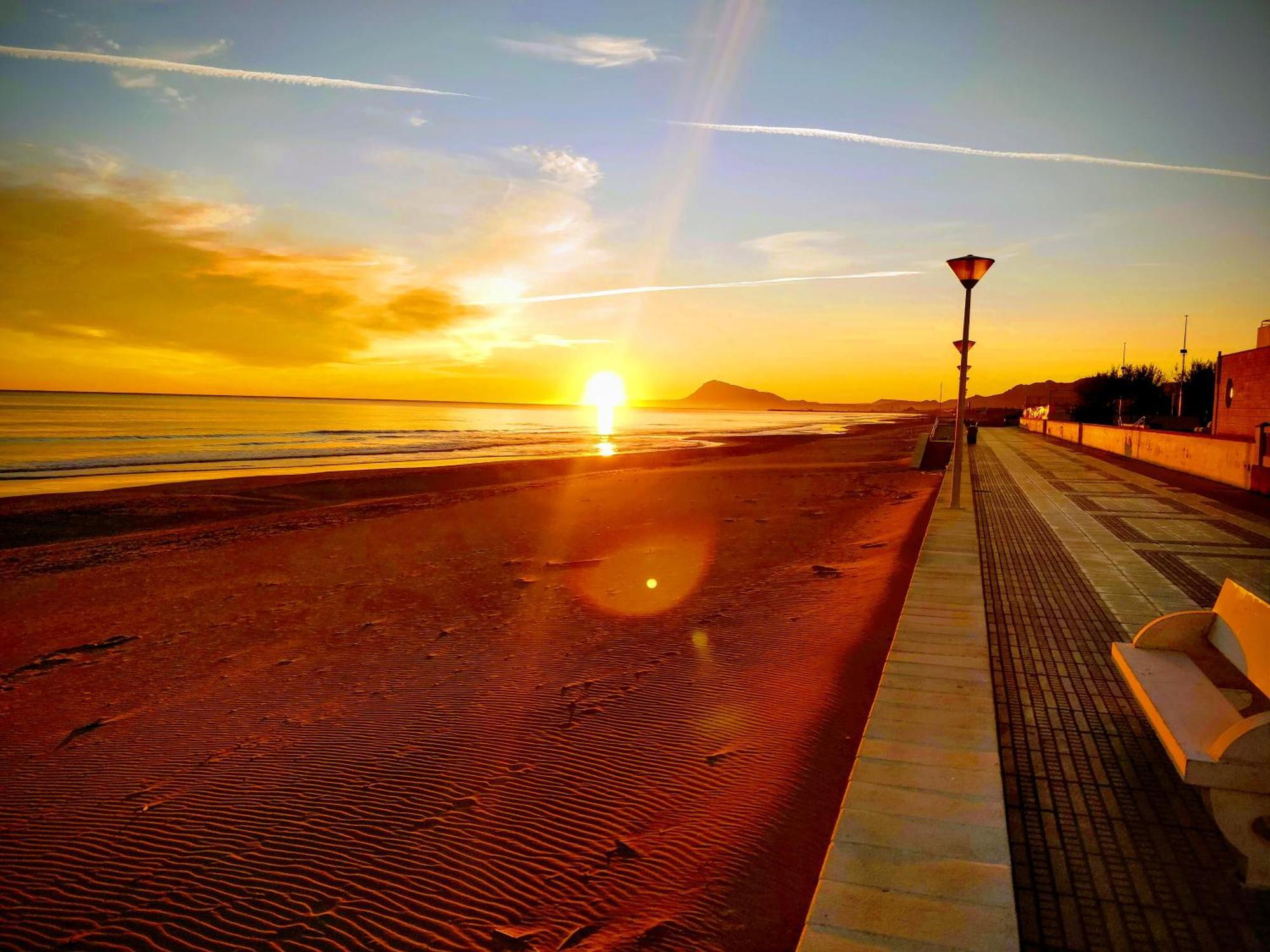 Hello Piles Beach Javier Εξωτερικό φωτογραφία